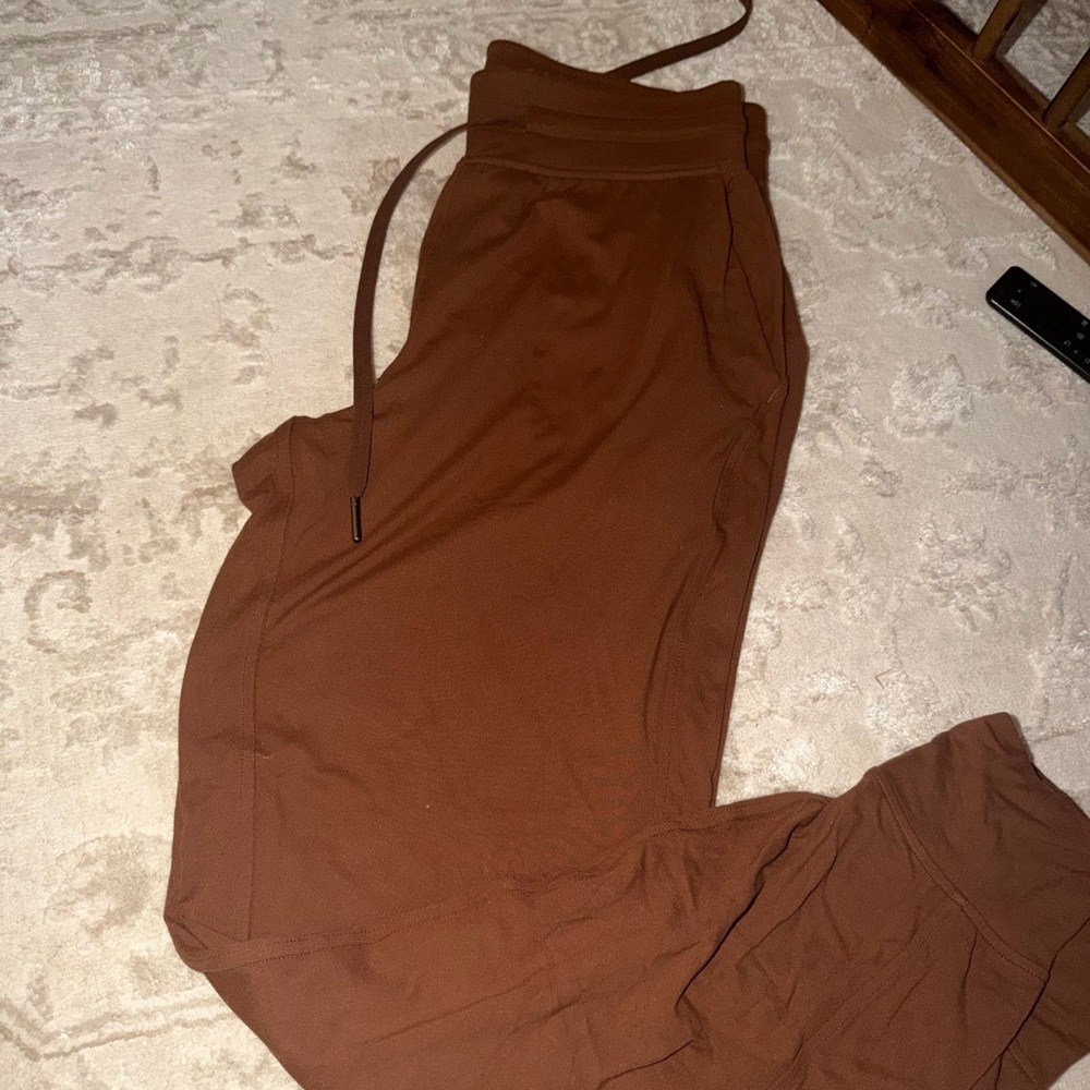 Lululemon Women's Brown Pants